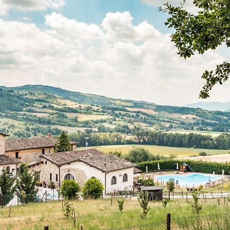 Agriturismo Goccia Di Luna 움베티드 외부 사진
