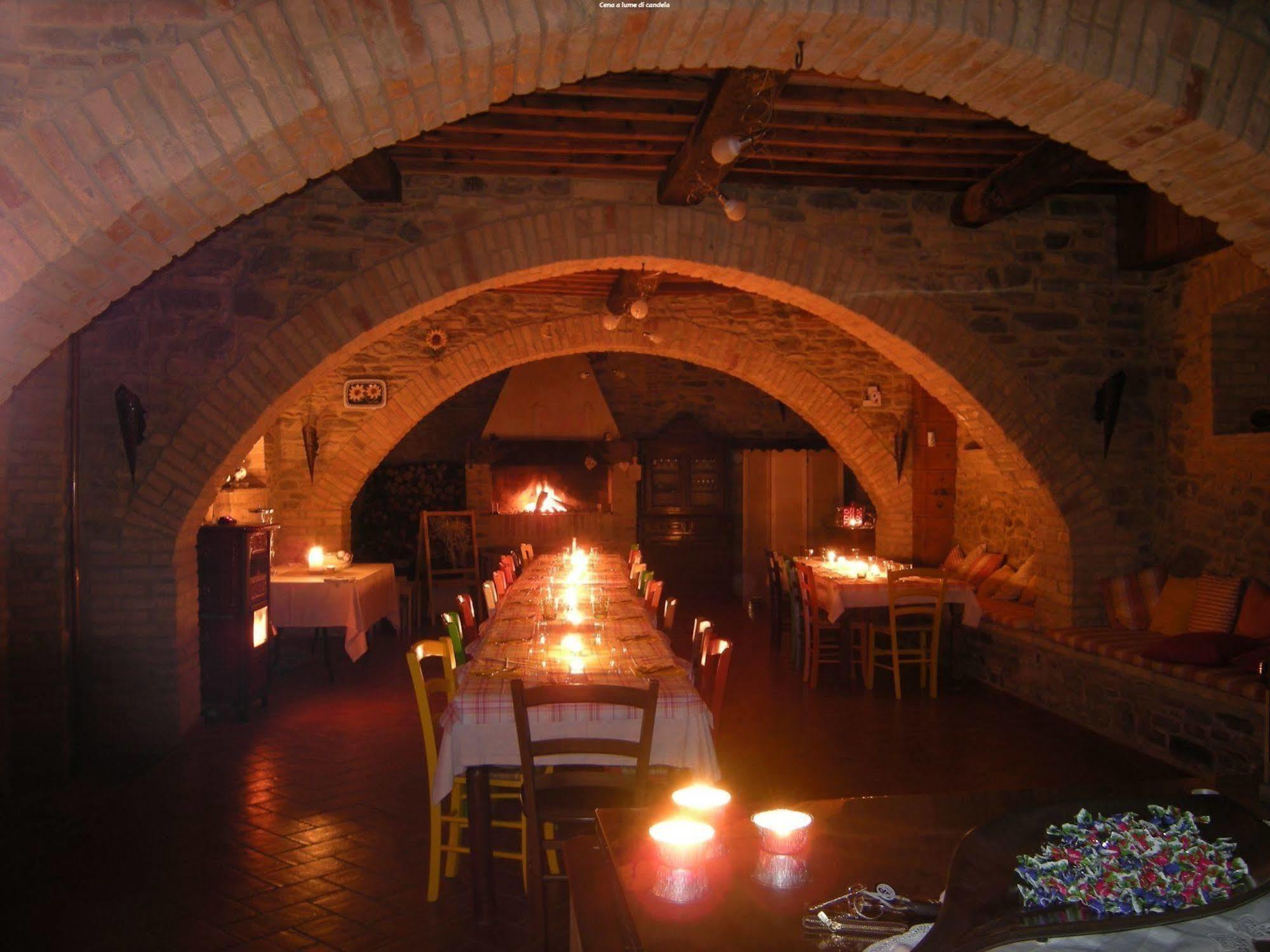 Agriturismo Goccia Di Luna 움베티드 외부 사진