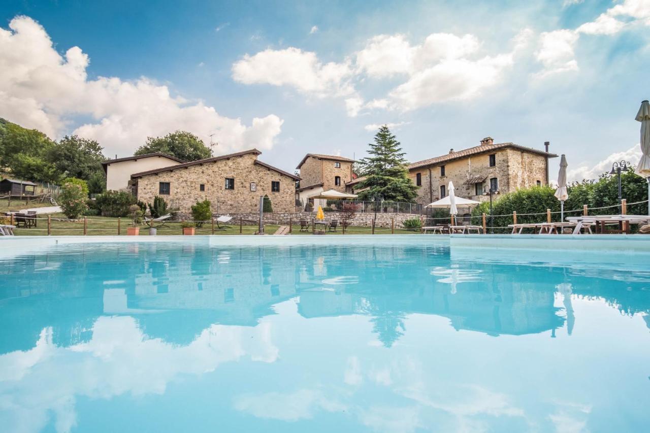Agriturismo Goccia Di Luna 움베티드 외부 사진