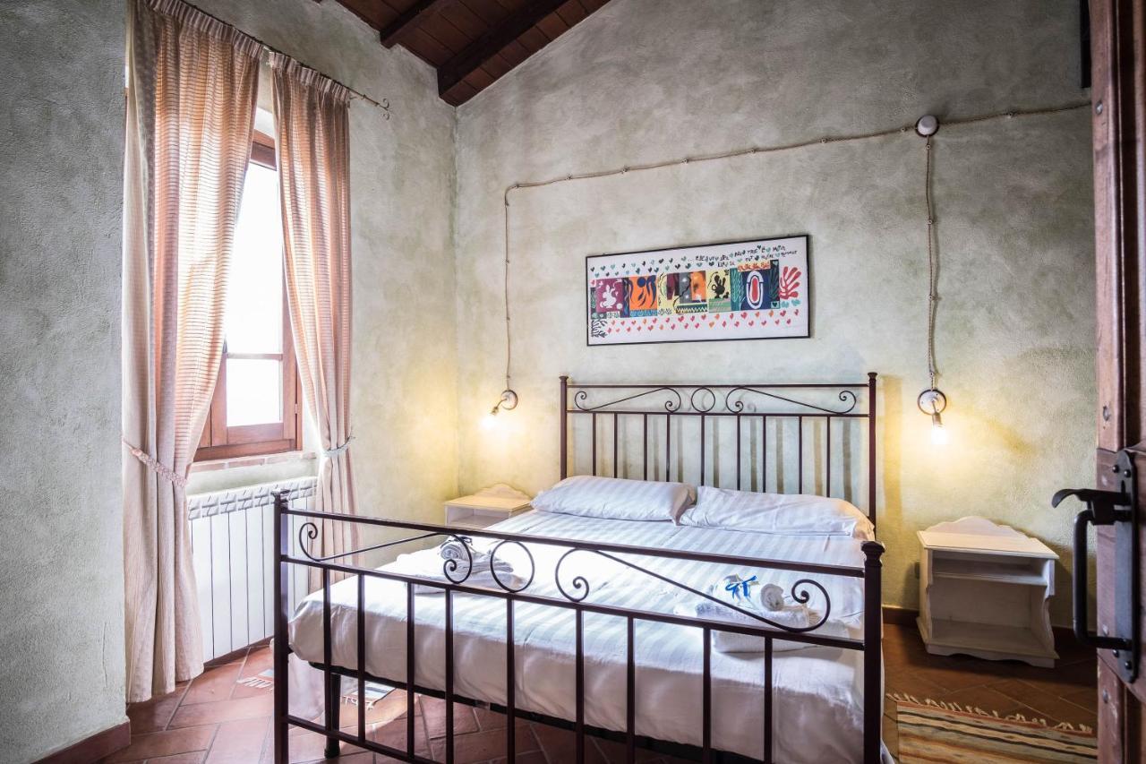 Agriturismo Goccia Di Luna 움베티드 외부 사진